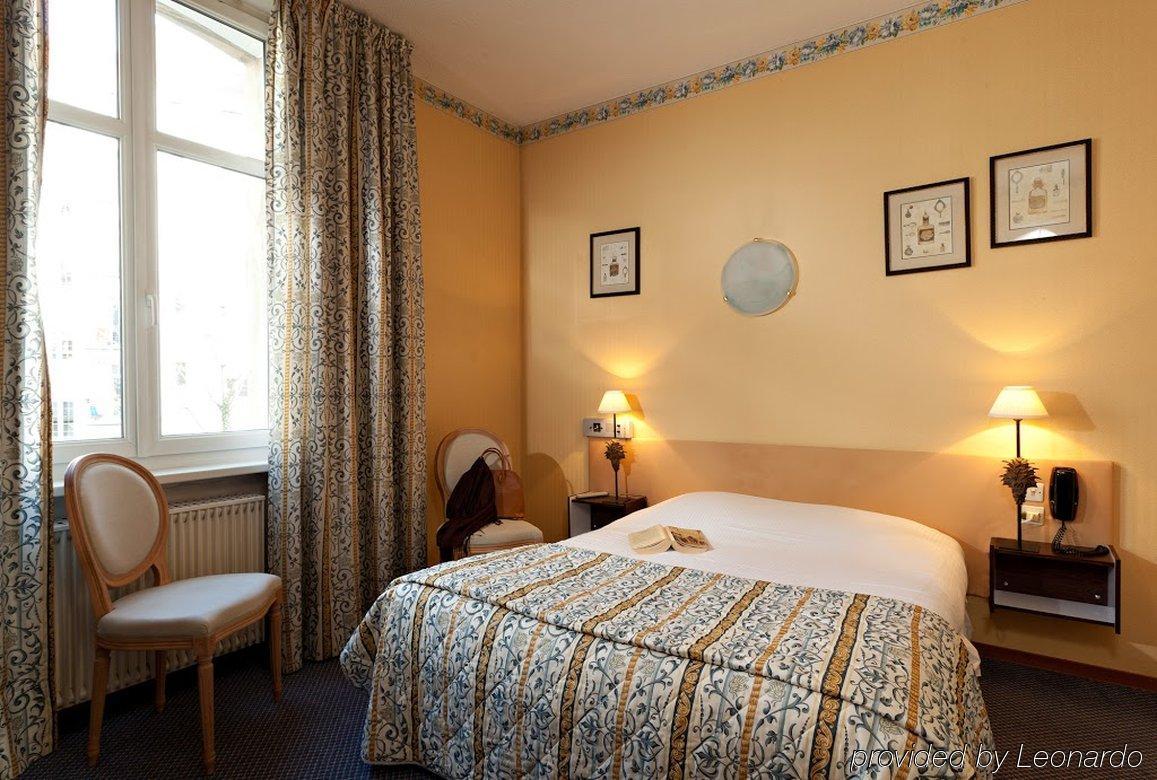 The Originals Boutique, Hotel Des Princes, Strasbourg Centre Phòng bức ảnh